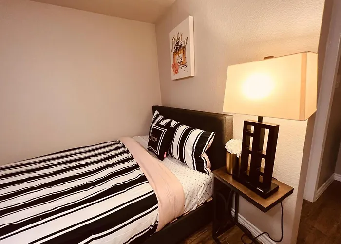 Holiday home Omg Huge 5 Acre 5br - Sleeps 22